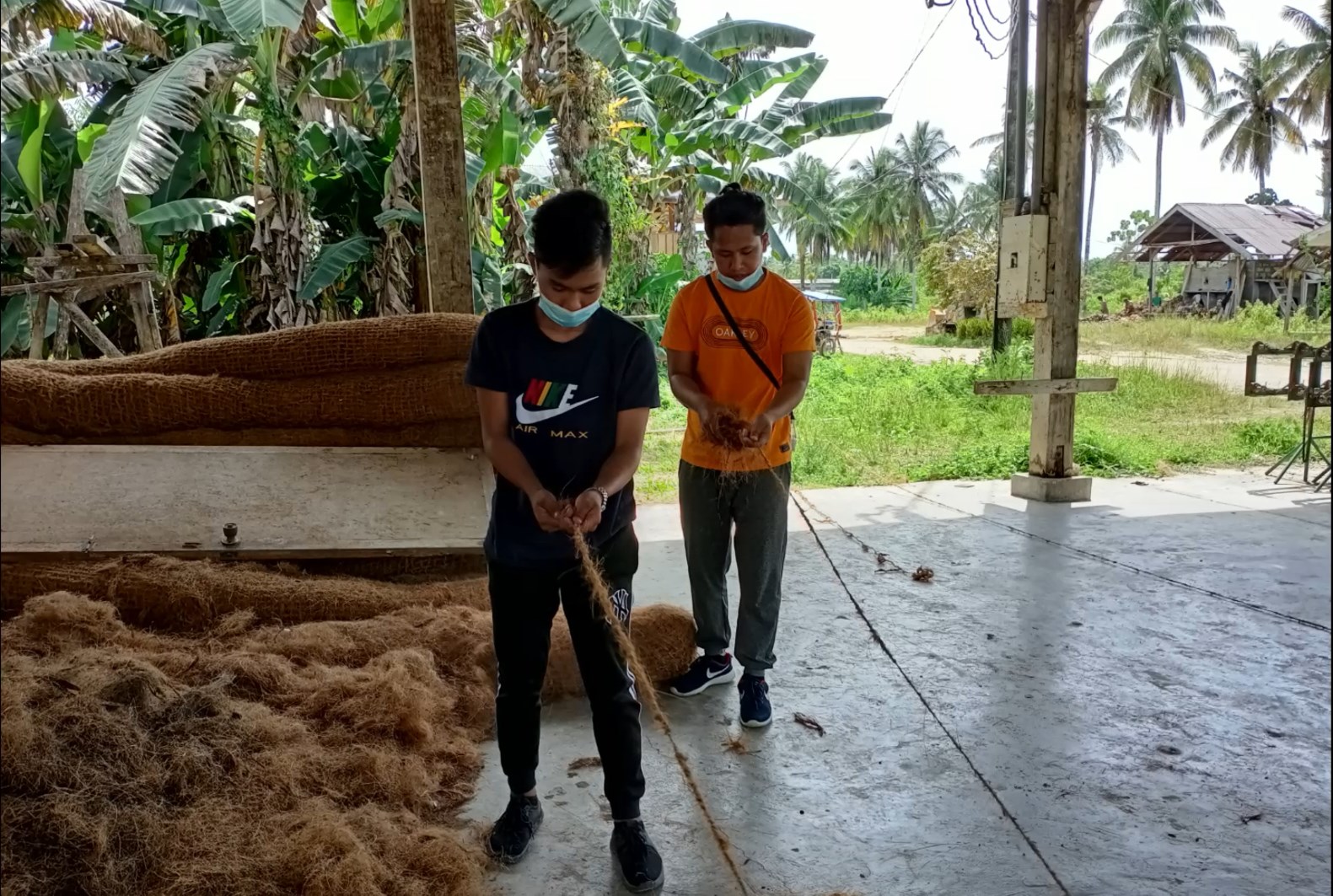 DTI-Davao del Norte Facilitates Coir Processing Training